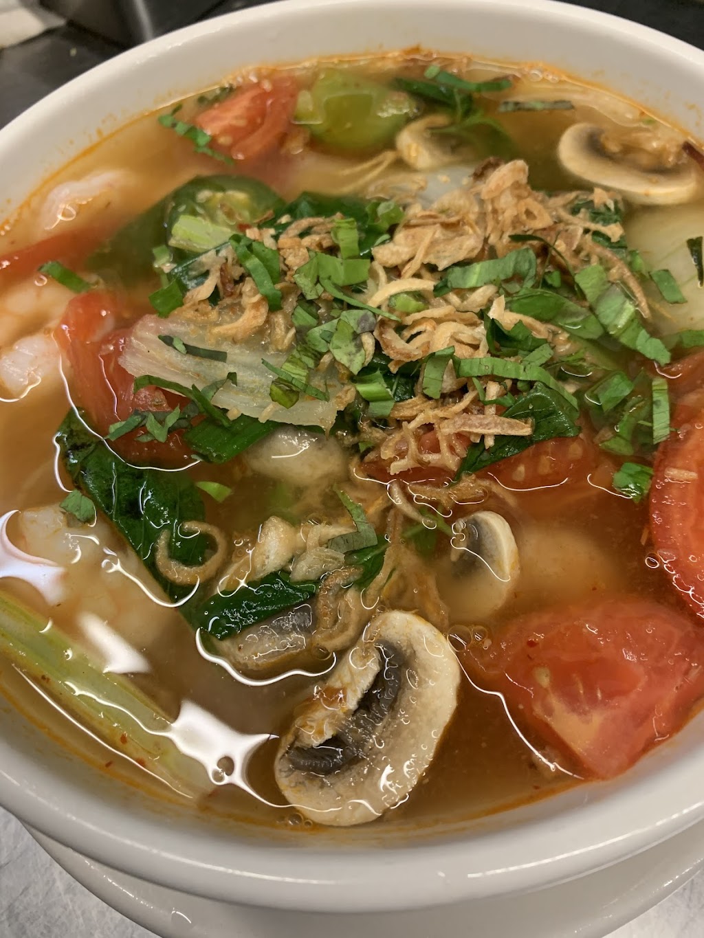 Golden Lotus Restaurant | restaurant | 2417 E Amarillo Blvd, Amarillo, TX 79107, USA | 8063317824 OR +1 806-331-7824