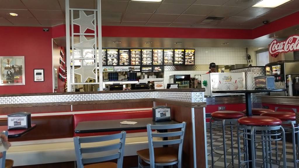 Carls Jr. | meal takeaway | 2100 E Carson St, Long Beach, CA 90807, USA | 5624929984 OR +1 562-492-9984