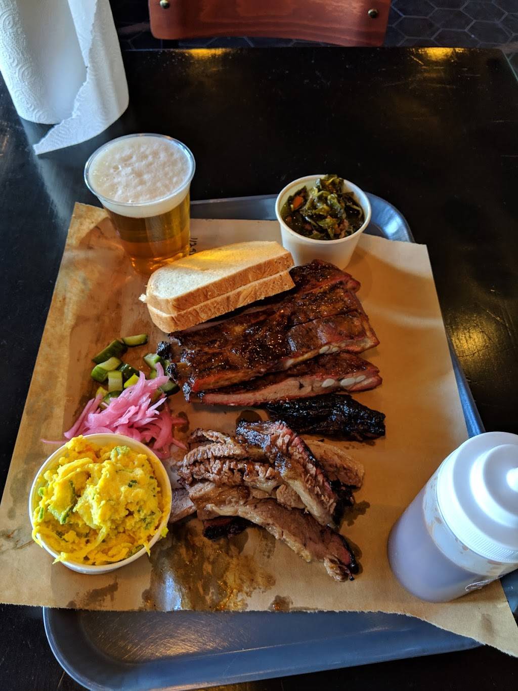 Slab BBQ | restaurant | 8136 W 3rd St, Los Angeles, CA 90048, USA | 3108557184 OR +1 310-855-7184