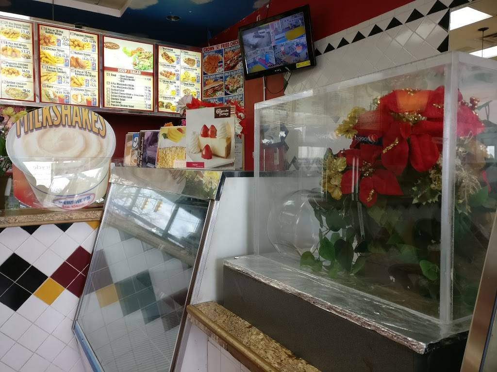 Crown Fried Chicken | meal takeaway | 404 N Main St, Brockton, MA 02301, USA | 5085871011 OR +1 508-587-1011