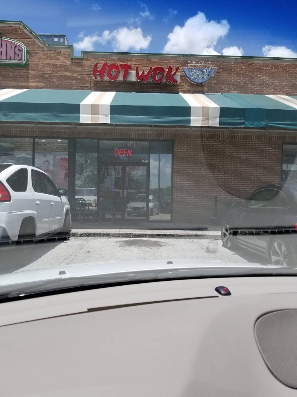 Hot Wok | restaurant | 14333 Beach Blvd, Jacksonville, FL 32250, USA | 9042233738 OR +1 904-223-3738