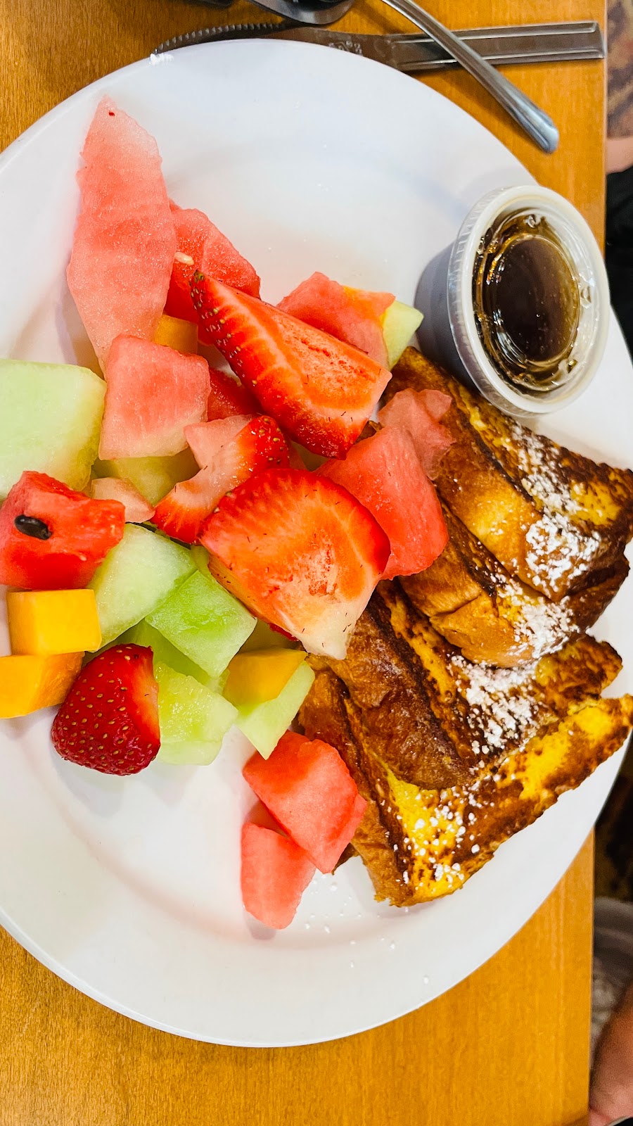 Hogan Restaurant | restaurant | 10 Main St, Tuba City, AZ 86045, USA | 9282835260 OR +1 928-283-5260