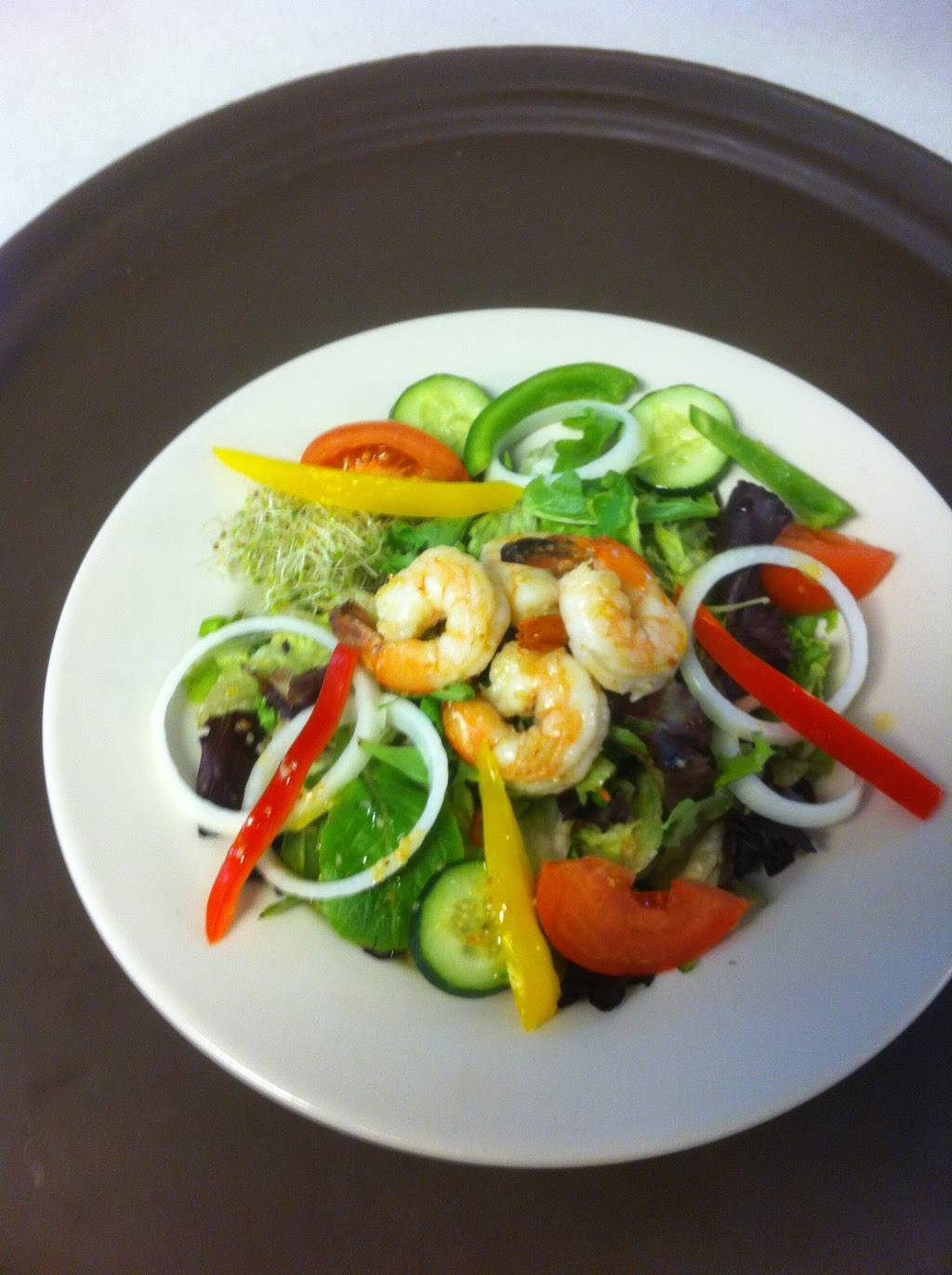 Twisted Restaurant & Bar | restaurant | W2873 Co Rd C, Sheboygan Falls, WI 53085, USA | 9204672748 OR +1 920-467-2748