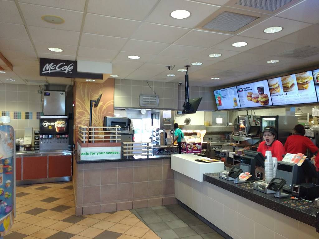 McDonalds | cafe | 2027 S 4th St, Chickasha, OK 73018, USA | 4052221851 OR +1 405-222-1851