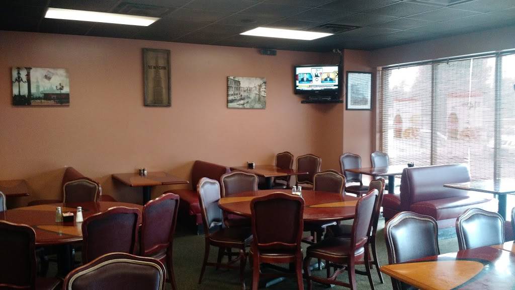 Giovannis Piney | restaurant | 5653 Hwy 11 E, Piney Flats, TN 37686, USA | 4233910222 OR +1 423-391-0222