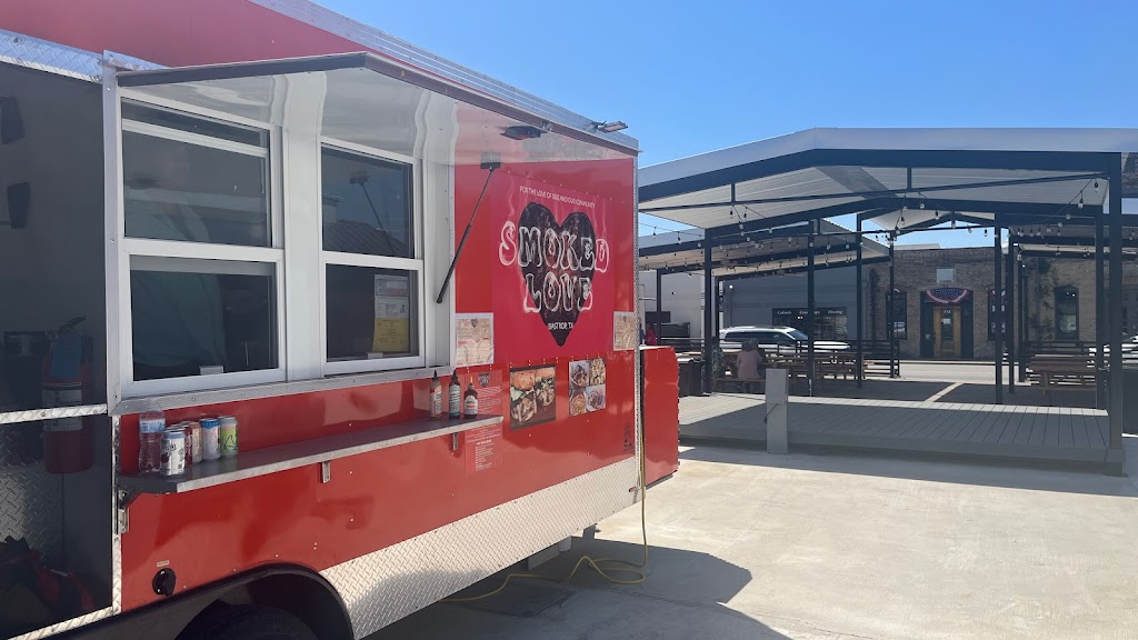 Smoked Love BBQ | restaurant | 710 Chestnut St, Bastrop, TX 78602, USA | 7378819880 OR +1 737-881-9880