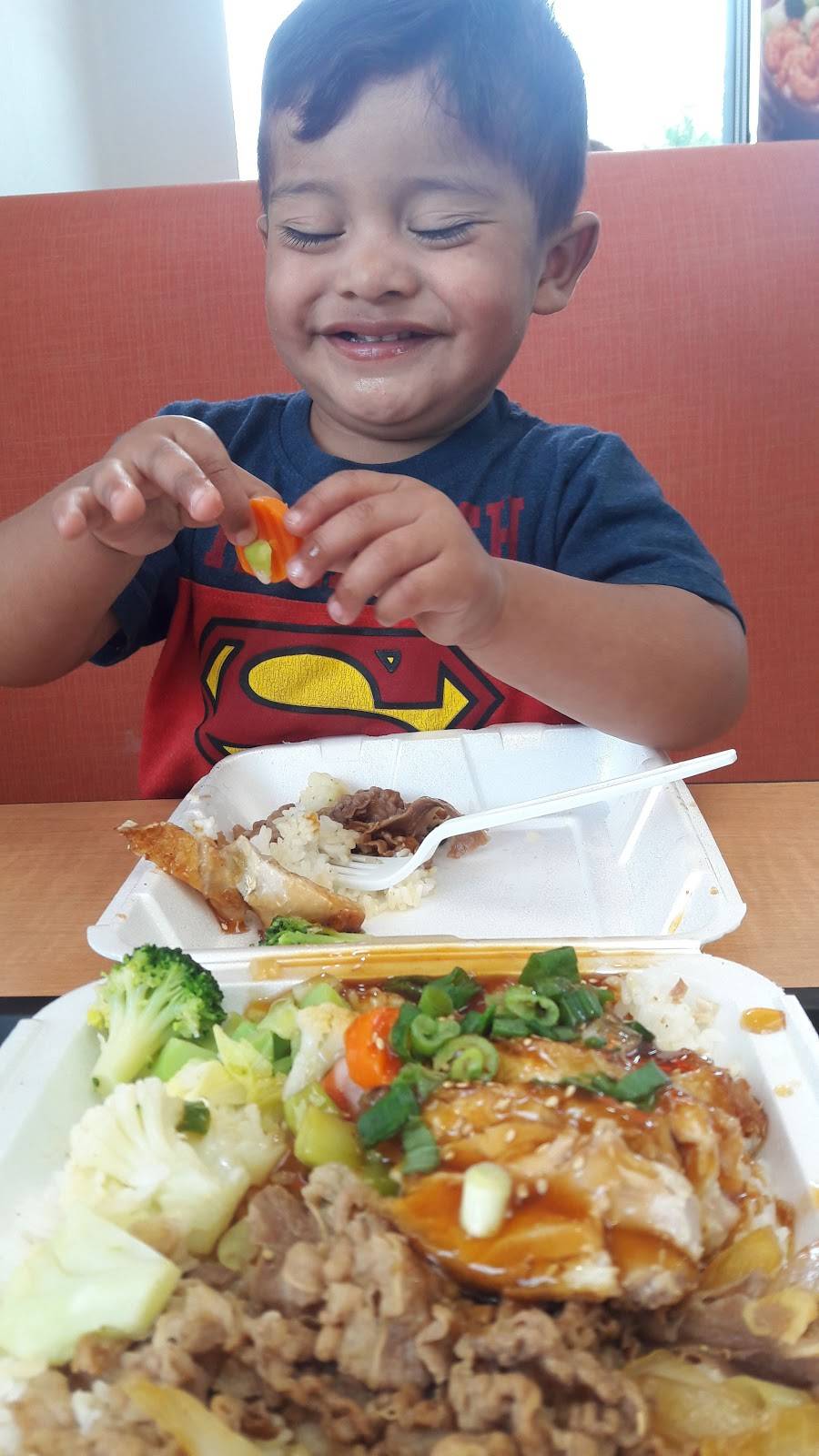 Yoshinoya Vermont & Rosecrans | restaurant | 14225 S Vermont Ave, Gardena, CA 90247, USA | 3105167863 OR +1 310-516-7863