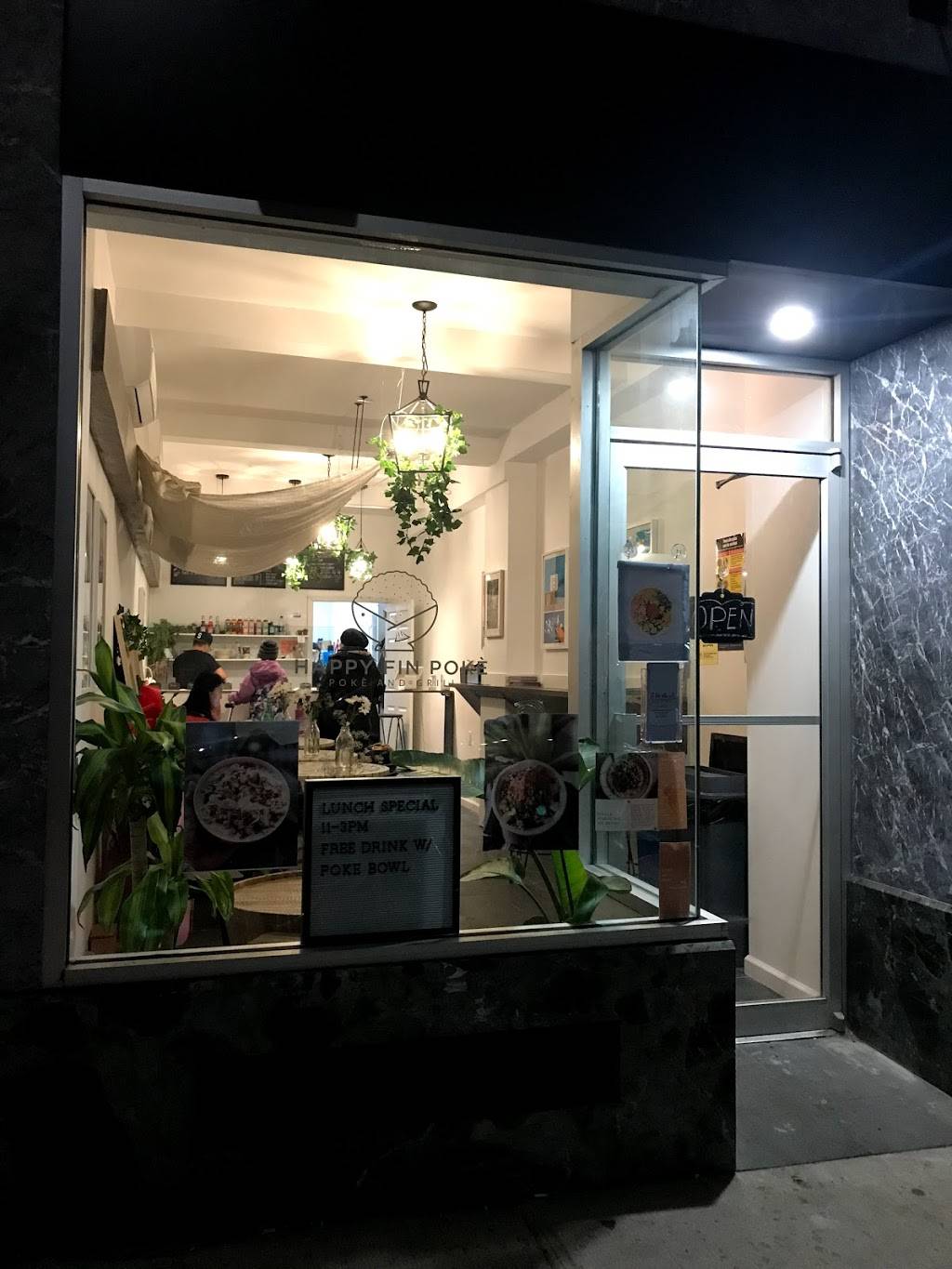 Happy Fin | restaurant | 60 Henry St, Brooklyn, NY 11201, USA | 3474575440 OR +1 347-457-5440