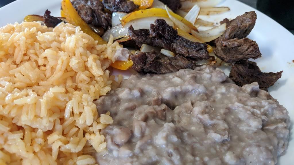 Lucita’s | restaurant | 6507, 3912 E 1st St, Fort Worth, TX 76111, USA | 8177205505 OR +1 817-720-5505