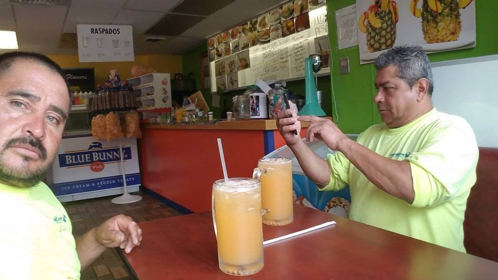 Restaurant Martinez Acapulco Y Neveria | meal delivery | 321 S Locust St, Grand Island, NE 68801, USA | 3083840996 OR +1 308-384-0996