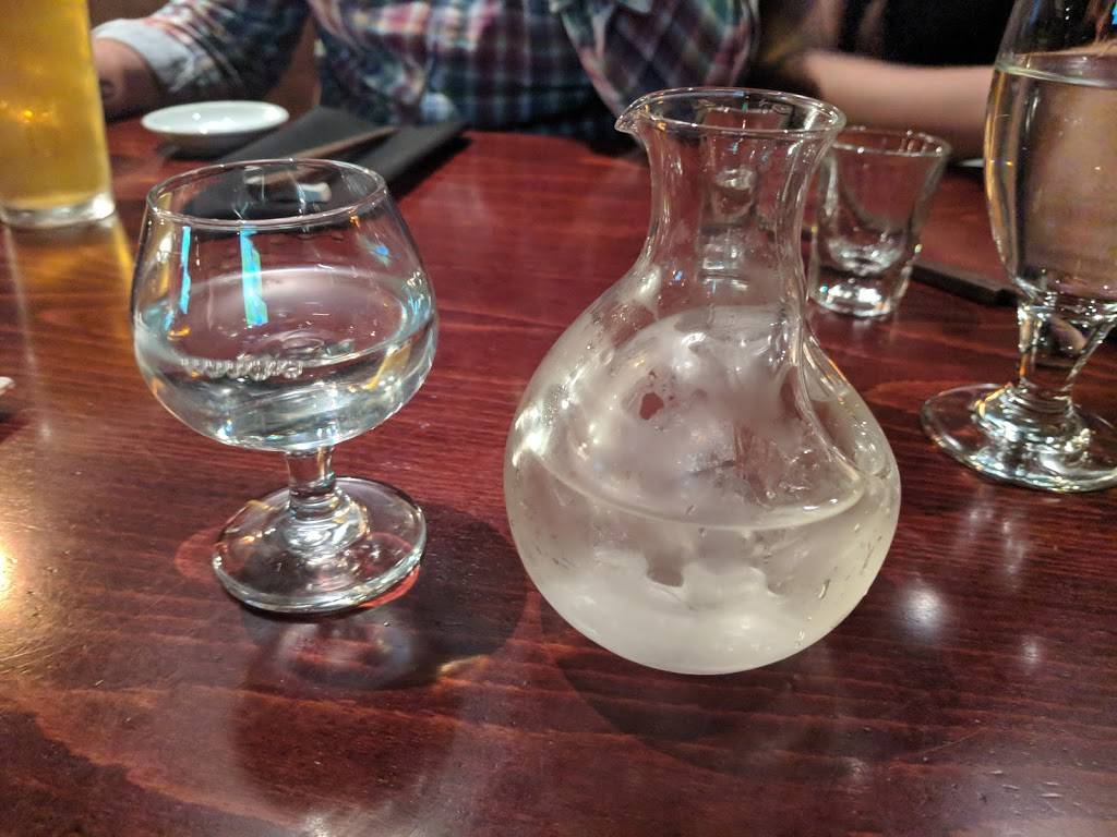 Shiku Sushi | restaurant | 5310 Ballard Ave NW, Seattle, WA 98107, USA | 2065882151 OR +1 206-588-2151