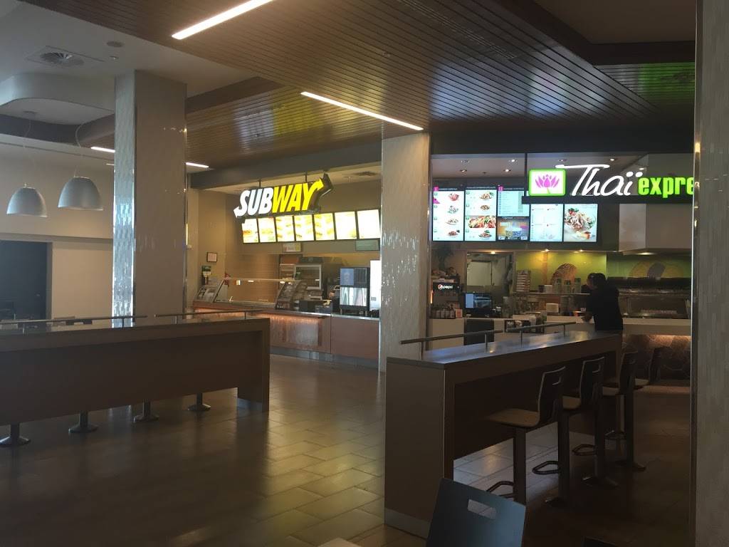 Subway | restaurant | 3050 Boul de Portland store 111, Sherbrooke, QC J1L 1K1, Canada | 8195651476 OR +1 819-565-1476