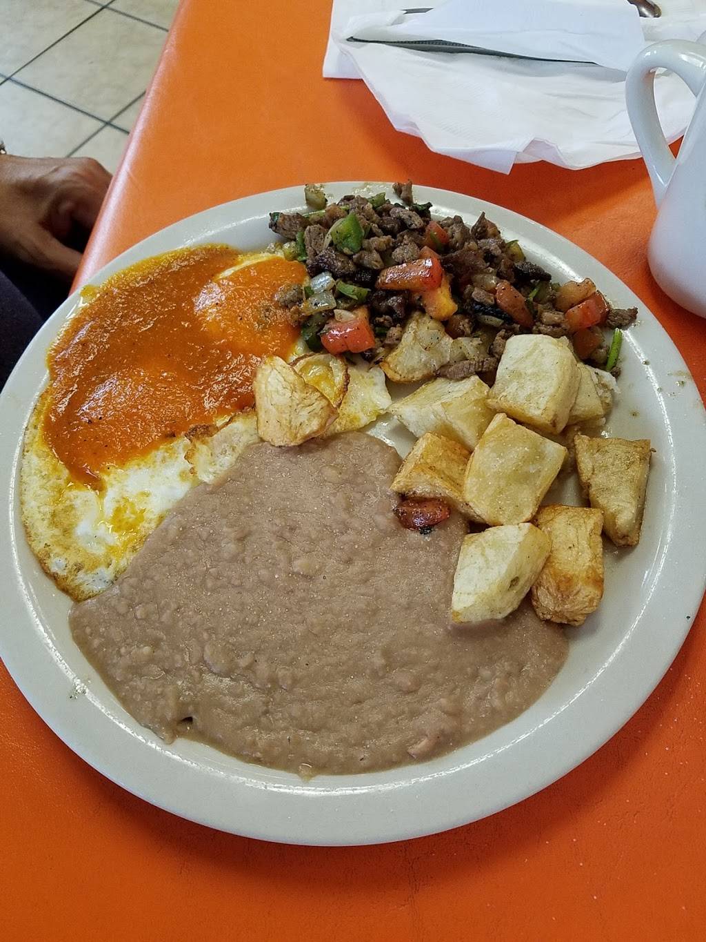 Brendas Mexican restaurant | restaurant | 11888 Starcrest Dr, San Antonio, TX 78247, USA | 2104032092 OR +1 210-403-2092