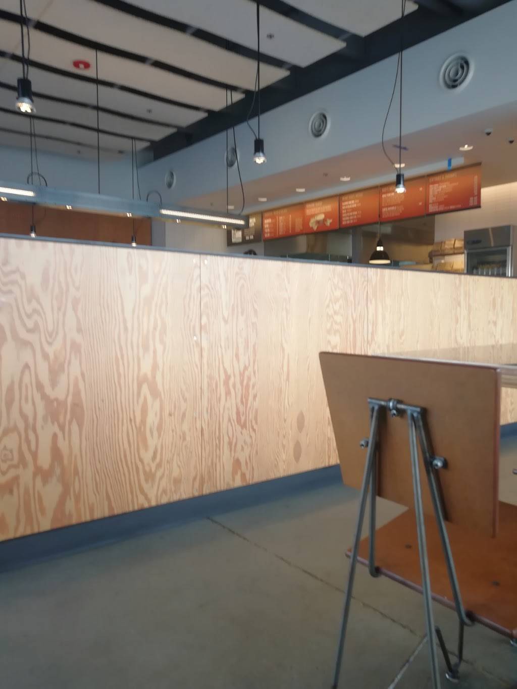 Chipotle Mexican Grill | restaurant | 304 Soscol Ave Ste F, Napa, CA 94559, USA | 7072271200 OR +1 707-227-1200