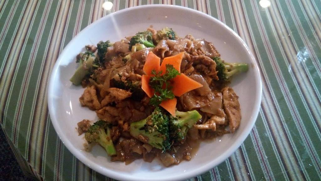 Mekhong Thai Wells | restaurant | 162 Post Rd, Moody, ME 04054, USA | 2076418700 OR +1 207-641-8700