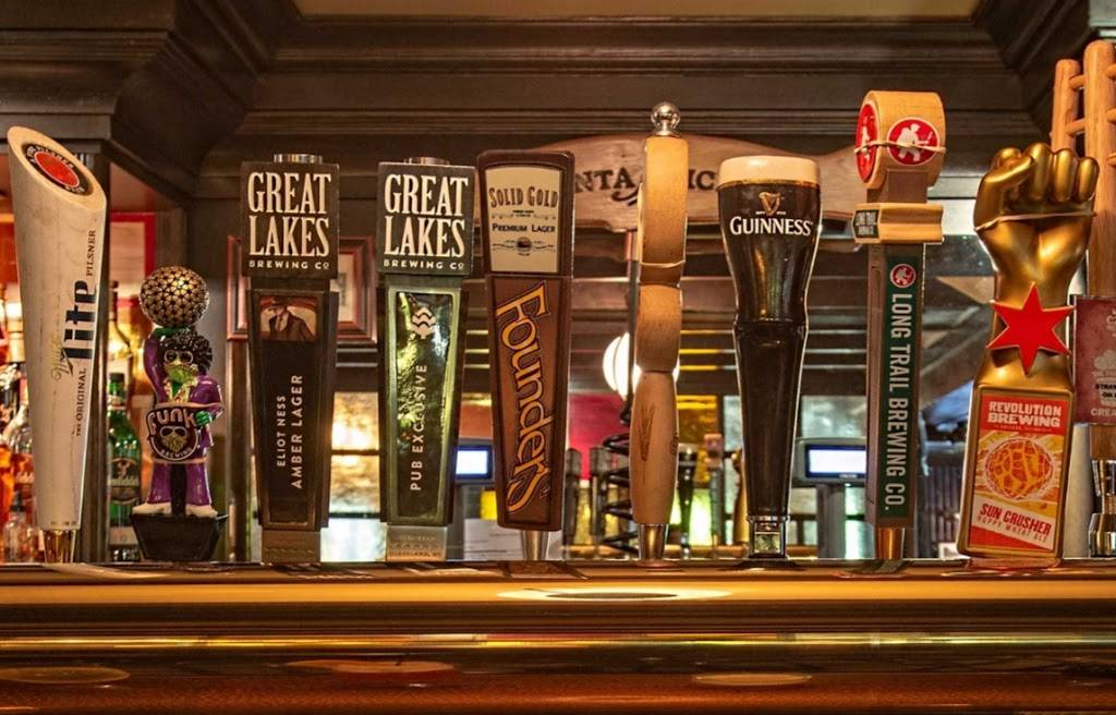 GKs Red Dog Tavern | restaurant | 1 Convent Rd, Morristown, NJ 07960, USA | 9735855700 OR +1 973-585-5700