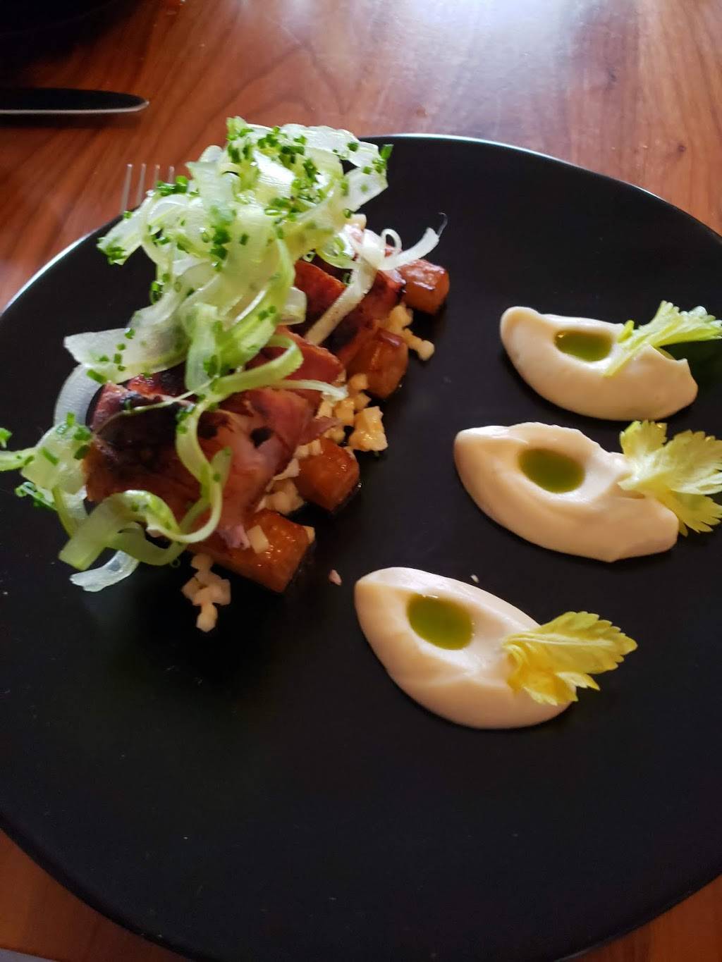 SoLo Farm & Table | restaurant | 95 Middletown Rd, South Londonderry, VT 05155, USA | 8028246327 OR +1 802-824-6327