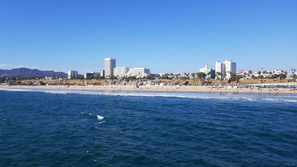 Pinches Tacos | restaurant | 395 Santa Monica Blvd #378, Santa Monica, CA 90401, USA | 3103940373 OR +1 310-394-0373