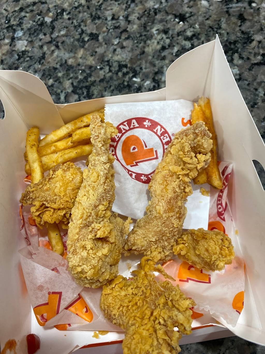 Popeyes Louisiana Kitchen | restaurant | 605 W Craig Rd, North Las Vegas, NV 89032, USA | 7026580020 OR +1 702-658-0020