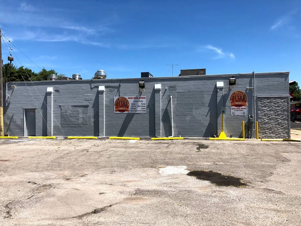 Petra Deli | restaurant | Saginaw, MI 48602, USA | 9899060066 OR +1 989-906-0066