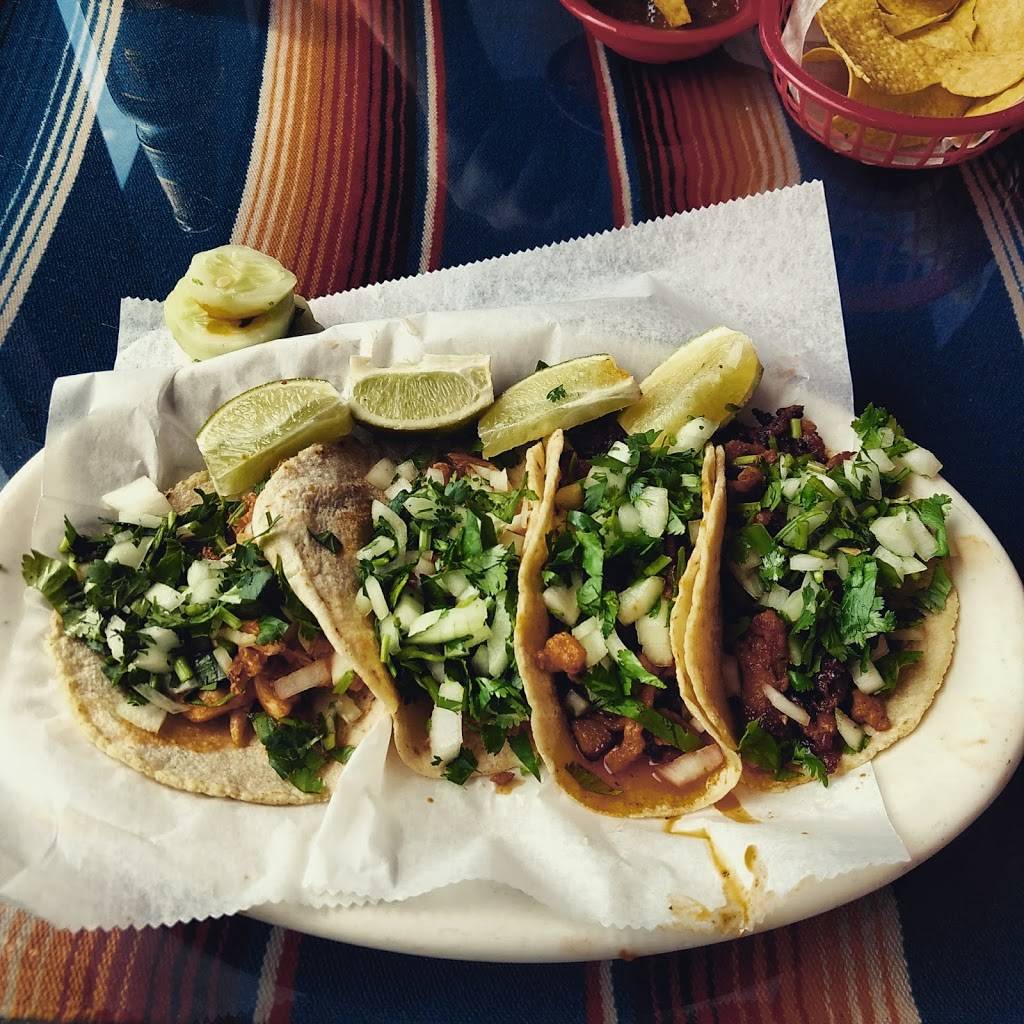 El Huarache Azteca | restaurant | 2020 Bayshore Blvd, Dunedin, FL 34698, USA | 7273307648 OR +1 727-330-7648