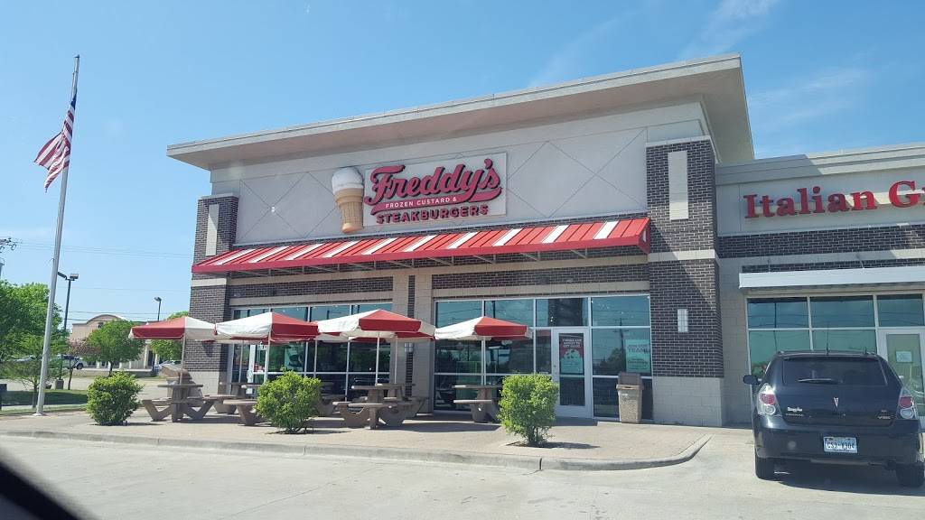 Freddys Frozen Custard & Steakburgers | restaurant | 1515 Hewitt Dr, Waco, TX 76712, USA | 2547320354 OR +1 254-732-0354
