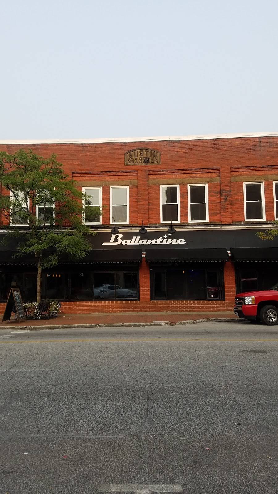 Ballantine | restaurant | 4113 Erie St, Willoughby, OH 44094, USA | 4409425151 OR +1 440-942-5151