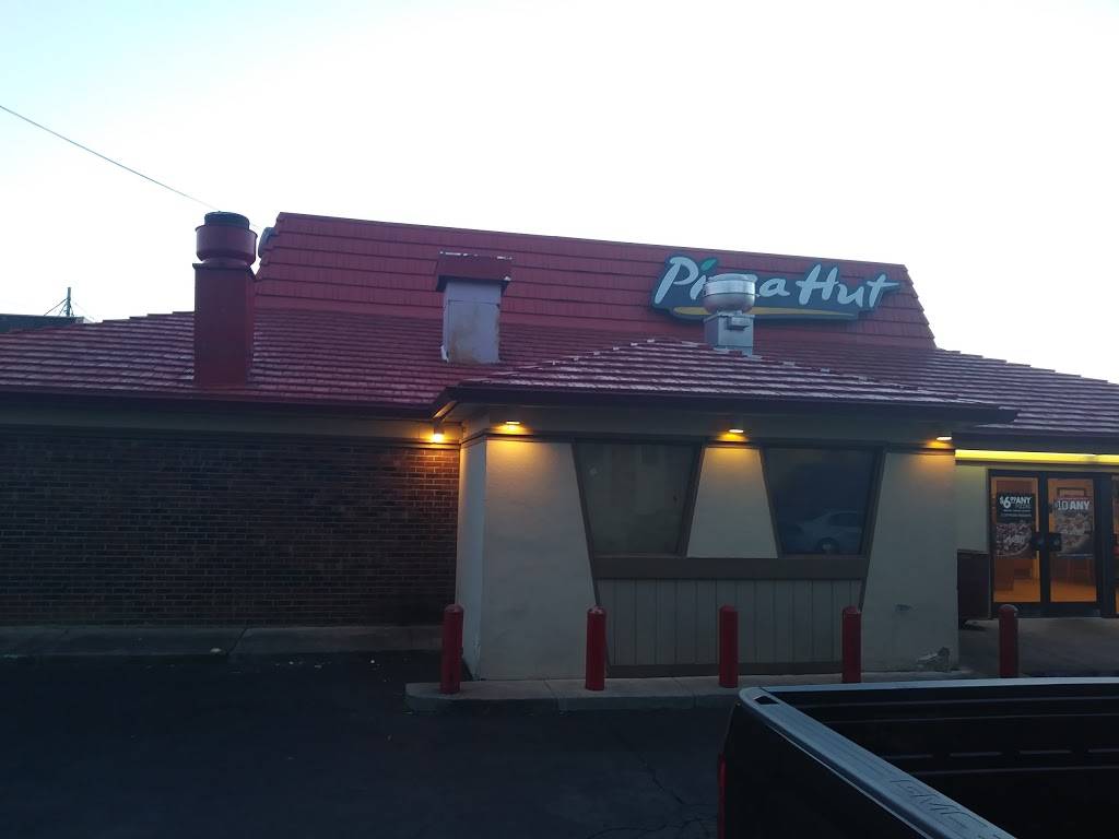 Pizza Hut | restaurant | 3089 E Main St, Columbus, OH 43209, USA | 6142372441 OR +1 614-237-2441