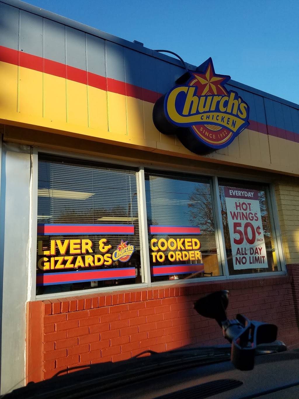 Churchs Chicken | restaurant | 701 N Noland Rd, Independence, MO 64050, USA | 8168363256 OR +1 816-836-3256