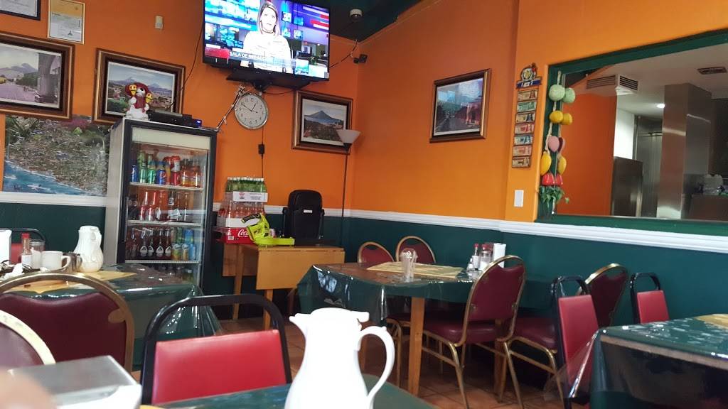 El Trebol | bakery | 3731 Pico Blvd, Los Angeles, CA 90019, USA | 3237316995 OR +1 323-731-6995