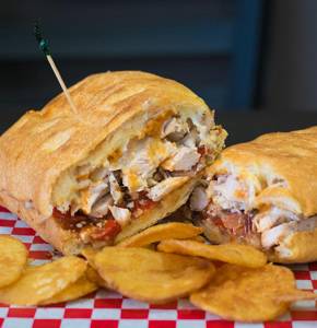 Rollin at D&D | meal delivery | 825 Noyes St, Evanston, IL 60201, USA | 8474754344 OR +1 847-475-4344