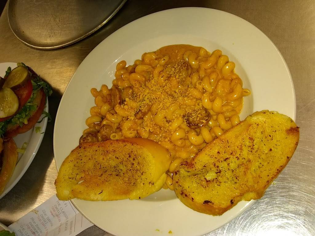 Rezervoir Lounge | night club | 1418 Plainfield Ave NE, Grand Rapids, MI 49505, USA | 6164510010 OR +1 616-451-0010