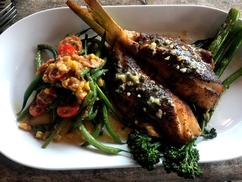 The Rusty Hook Tavern | restaurant | 125 N Riverside Dr, Pompano Beach, FL 33062, USA | 9549412499 OR +1 954-941-2499