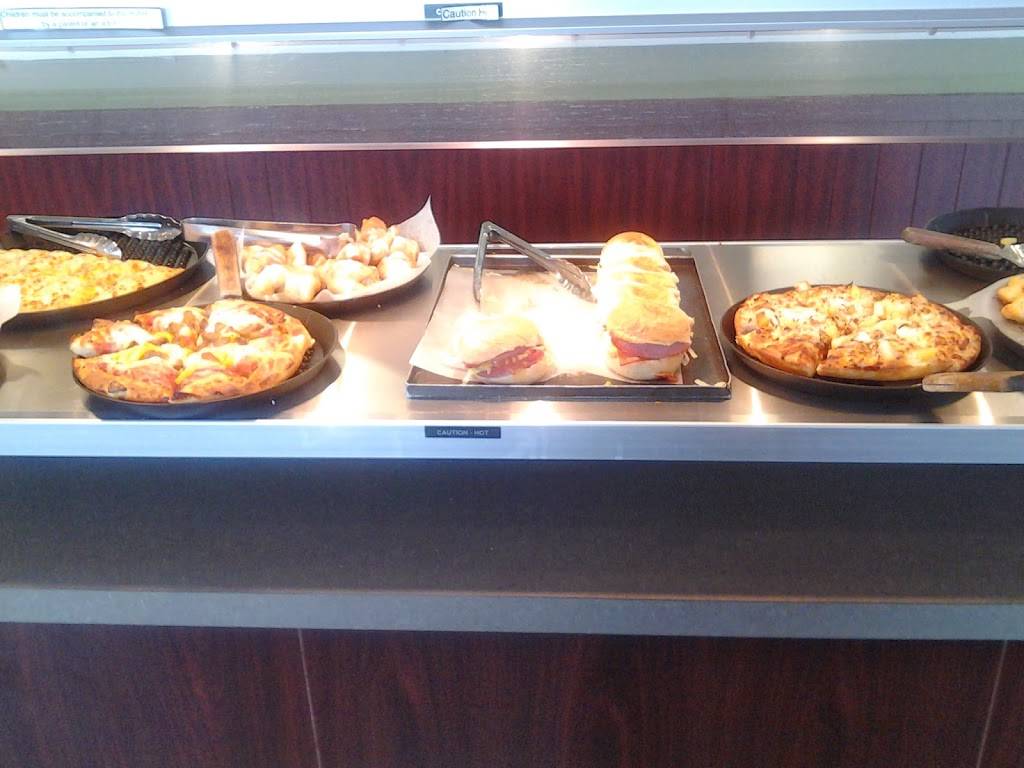 East of Chicago | restaurant | 960 S Washington St, Millersburg, OH 44654, USA | 3306741717 OR +1 330-674-1717