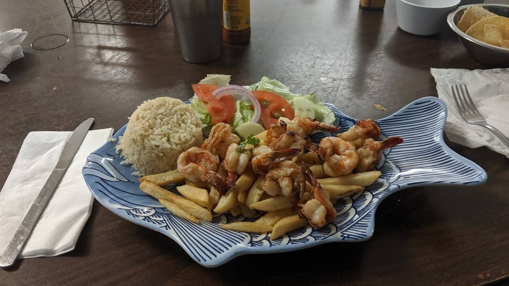 Mariscos Chihuahua | restaurant | 557 N Grand Ave # C, Nogales, AZ 85621, USA | 5202872480 OR +1 520-287-2480