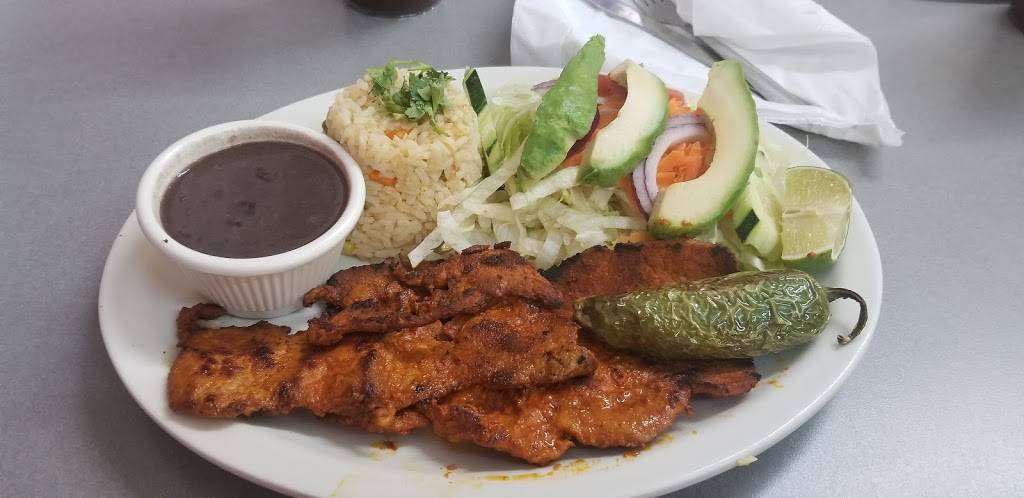 Pupuseria Marelyn | restaurant | 1622 Dodds Ave, Chattanooga, TN 37404, USA | 4235411904 OR +1 423-541-1904