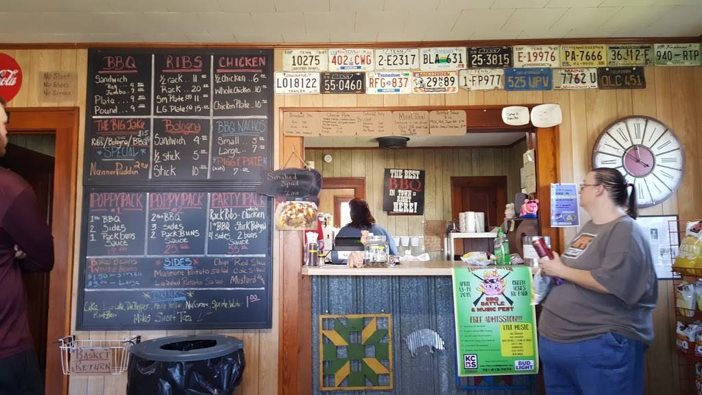 Poppys Barbecue | restaurant | 3200-3250 TN-15, Crump, TN 38327, USA | 7316100307 OR +1 731-610-0307