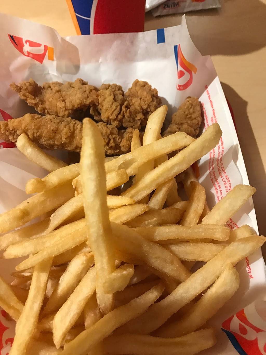 Dairy Queen Grill & Chill | restaurant | 661 Appleby Line, Burlington, ON L7L 2Y5, Canada | 9056810202 OR +1 905-681-0202