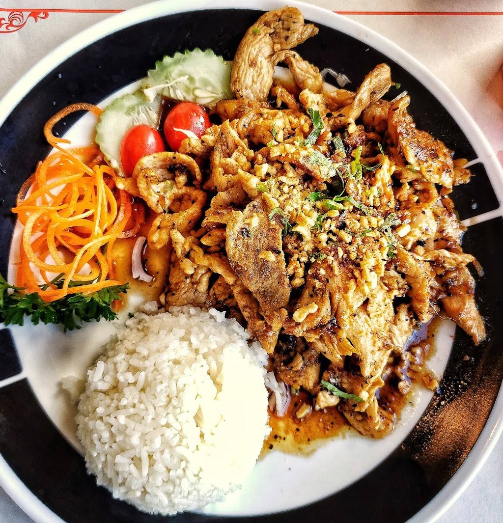 Pinto Thai Kitchen | restaurant | 1540 Central Ave, Colonie, NY 12205, USA | 5186080018 OR +1 518-608-0018