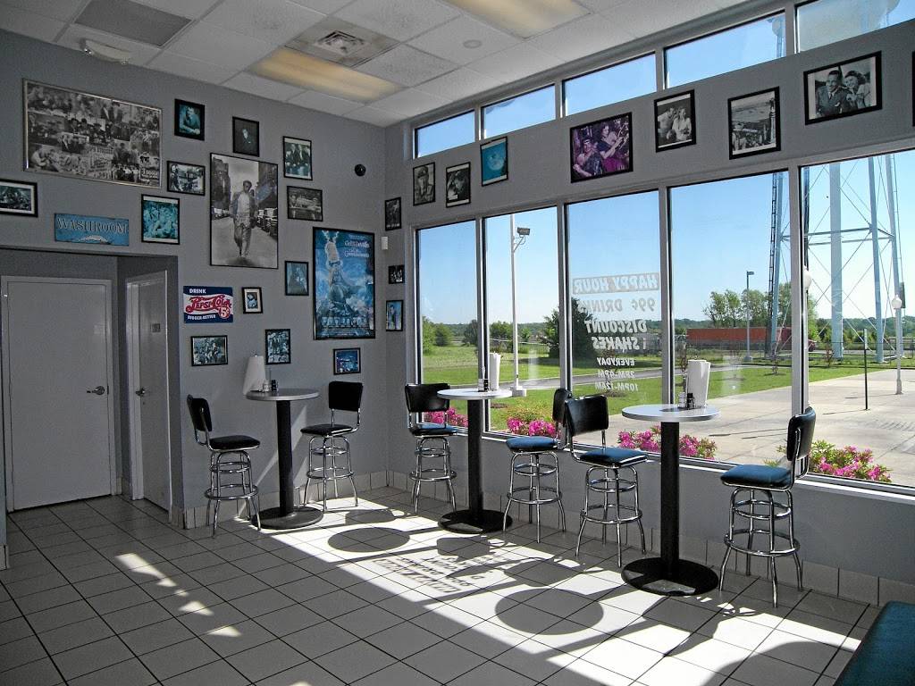 Dixie Queen | restaurant | 5066 Pepper Chase Dr, Southaven, MS 38671, USA | 6623937040 OR +1 662-393-7040