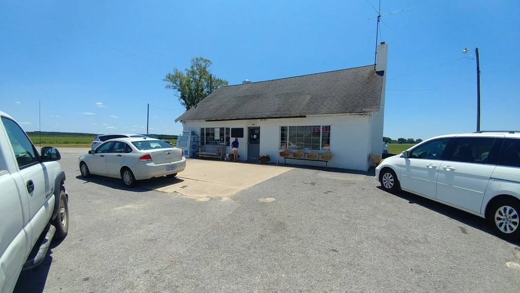 102 Grill | restaurant | 2146 NC-102, Ayden, NC 28513, USA | 2527464609 OR +1 252-746-4609