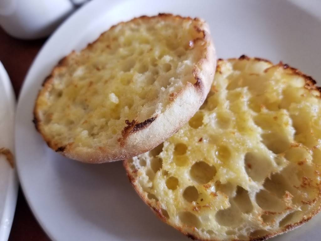 Circle Grill | restaurant | 3701 N Buckner Blvd, Dallas, TX 75228, USA | 2143274140 OR +1 214-327-4140