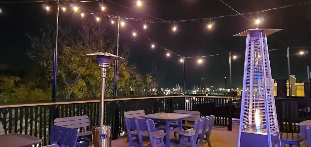 PLAY Arcade | restaurant | 34 Union St, New Bedford, MA 02740, USA | 7742027358 OR +1 774-202-7358