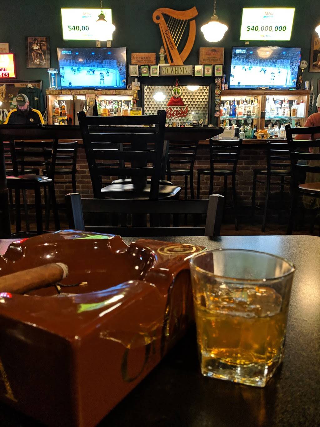 OSheas Irish Tavern & Cigar Bar | restaurant | 449 Amherst St, Nashua, NH 03063, USA | 6039437089 OR +1 603-943-7089