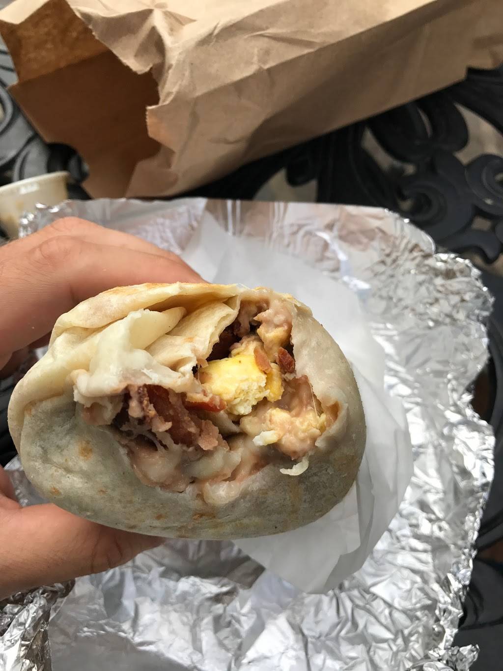 Lilys Malibu | bakery | 29211 Heathercliff Rd, Malibu, CA 90265, USA | 3104573745 OR +1 310-457-3745