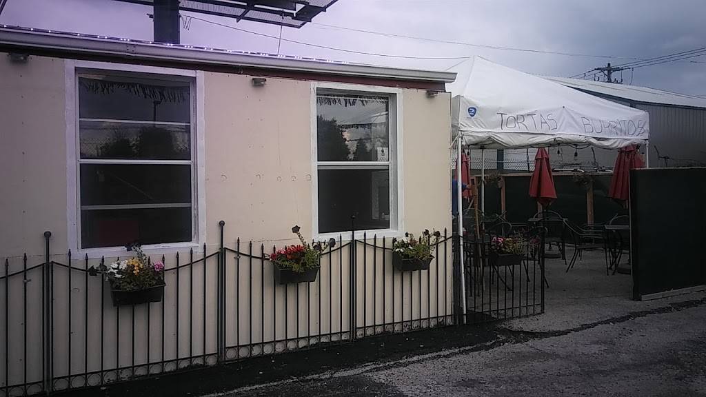 Taqueria Torta Ahogada | restaurant | 5251 W 47th St, Chicago, IL 60638, USA | 7084581028 OR +1 708-458-1028