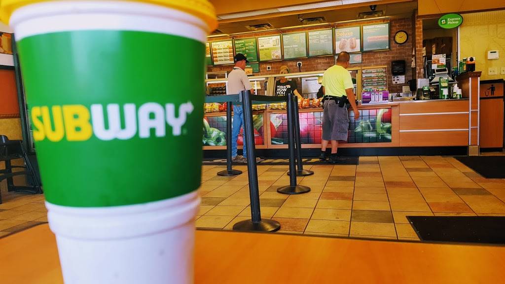 Subway | meal takeaway | 5480 W Amelia Earhart Dr, Salt Lake City, UT 84116, USA | 8015192200 OR +1 801-519-2200