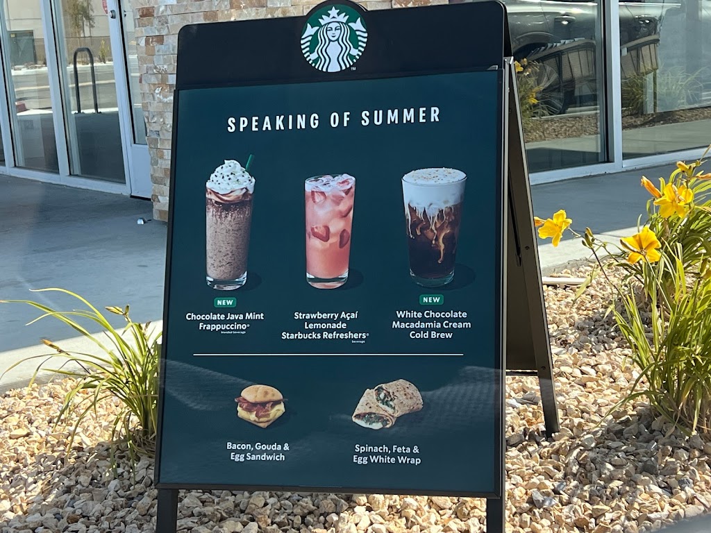 Starbucks | cafe | 22350 Cactus Ave, Moreno Valley, CA 92553, USA | 9519883976 OR +1 951-988-3976