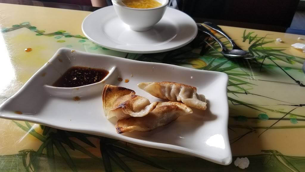 Eastern House | restaurant | 1295 S 3rd St, Terre Haute, IN 47802, USA | 8122349898 OR +1 812-234-9898