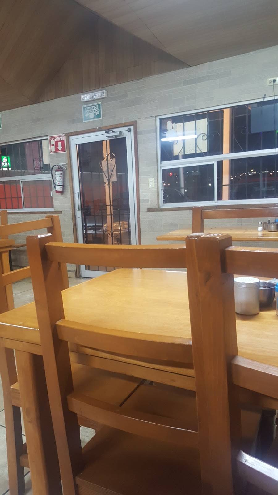 Menudo Y Pozole Jenny | restaurant | El Realito, Tijuana, B.C., Mexico | 016645331132 OR +52 664 533 1132